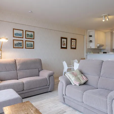 With Sea-views Apartman Middelkerke
