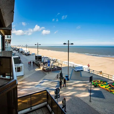 Apartman With Sea-views Middelkerke